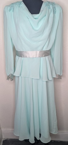Vtg petites demaro seafoam - by,